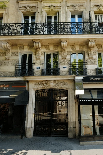 Devanture Centre Dauphine