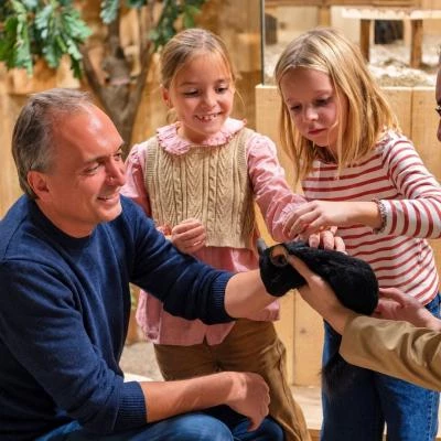 Famille avec chinchilla